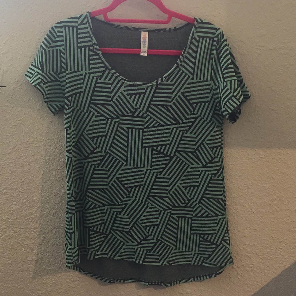 XS Mint & Black Jaquard LuLaRoe Classic T